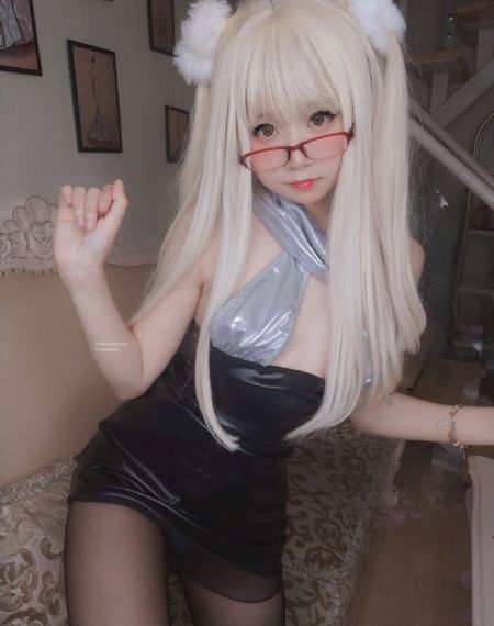 摸胸摸下面_BD高清视频播放
